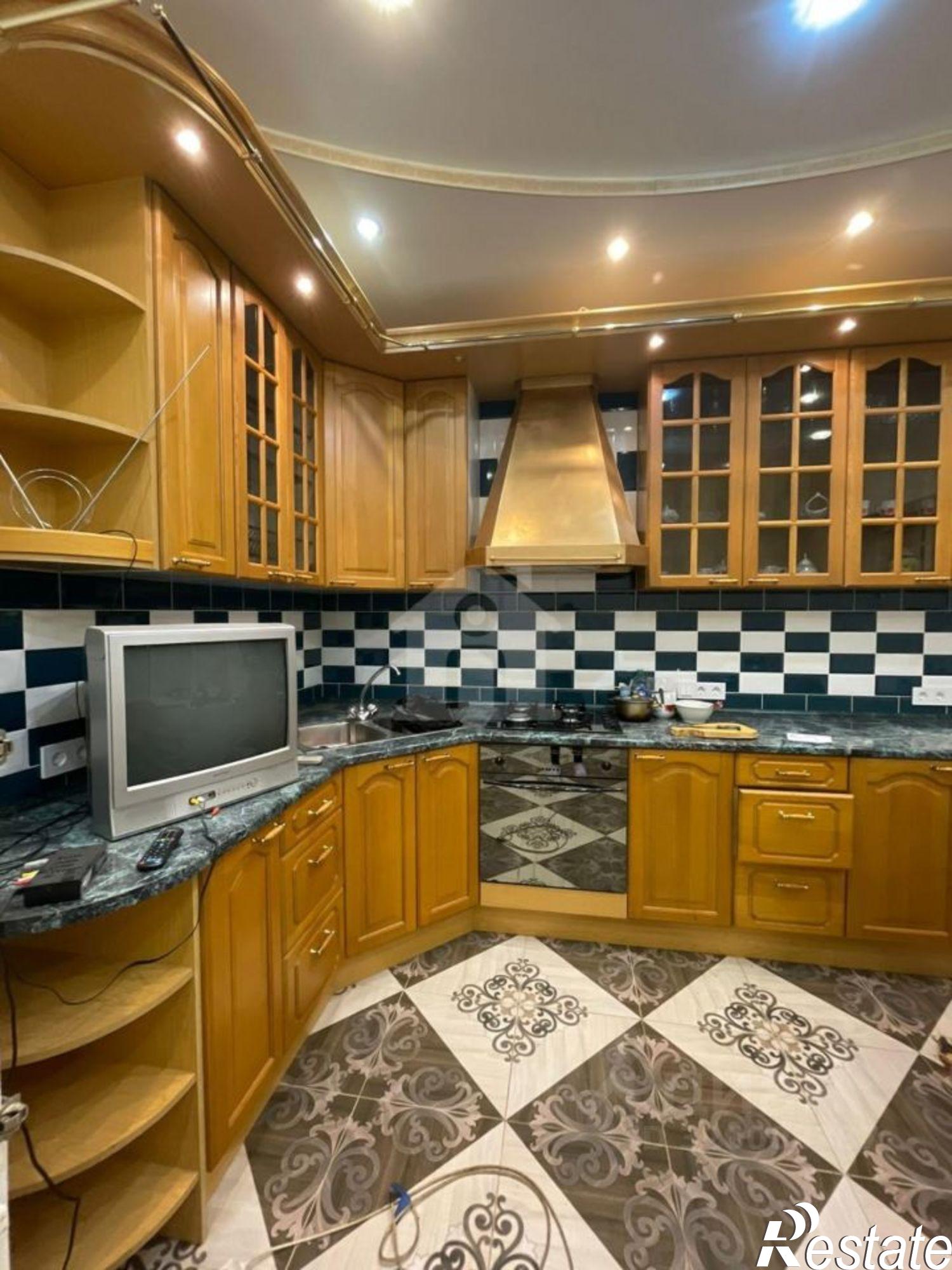 Купить квартиру за 5 800 000 рублей на Ярославль г., 4-я Путевая ул., дом 36