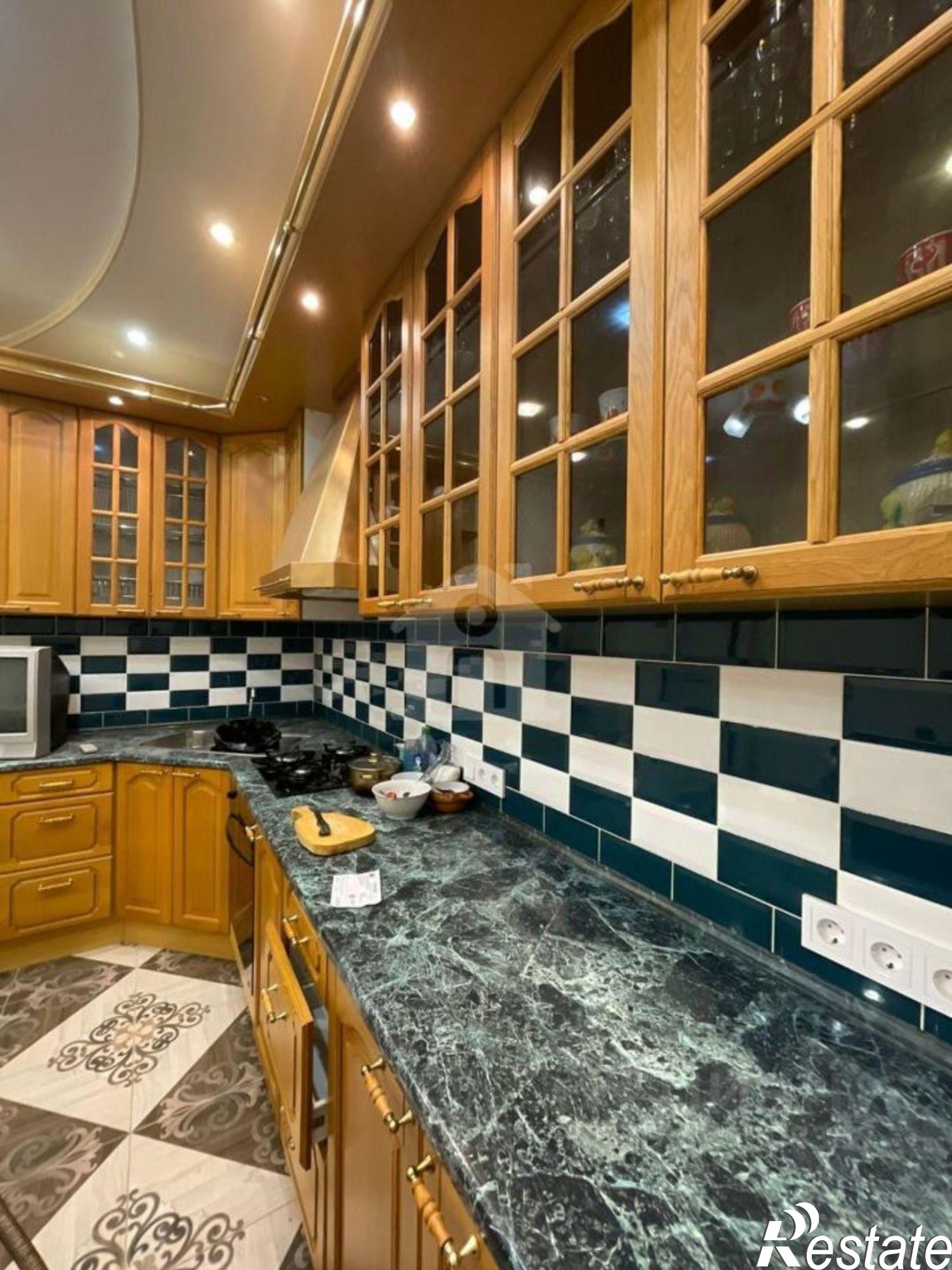 Купить квартиру за 5 800 000 рублей на Ярославль г., 4-я Путевая ул., дом 36