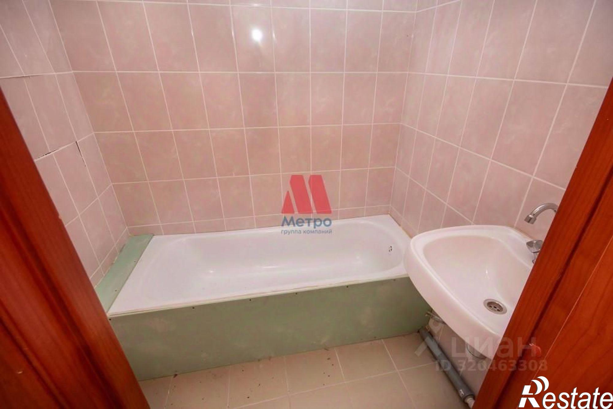 Купить помещение свободного назначения за 6 557 300 рублей на Большая Донская улица, 15