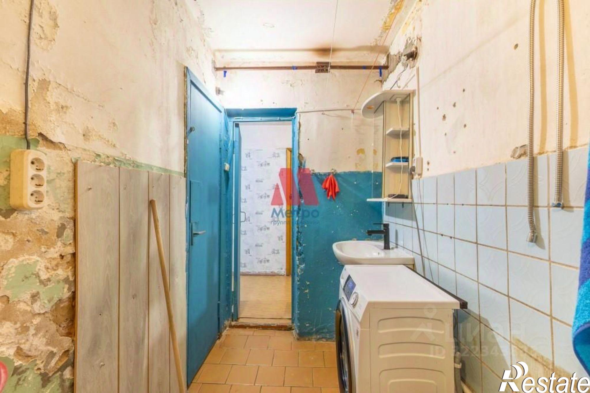 Купить комнату за 700 000 рублей на улица Труфанова, 30 к2