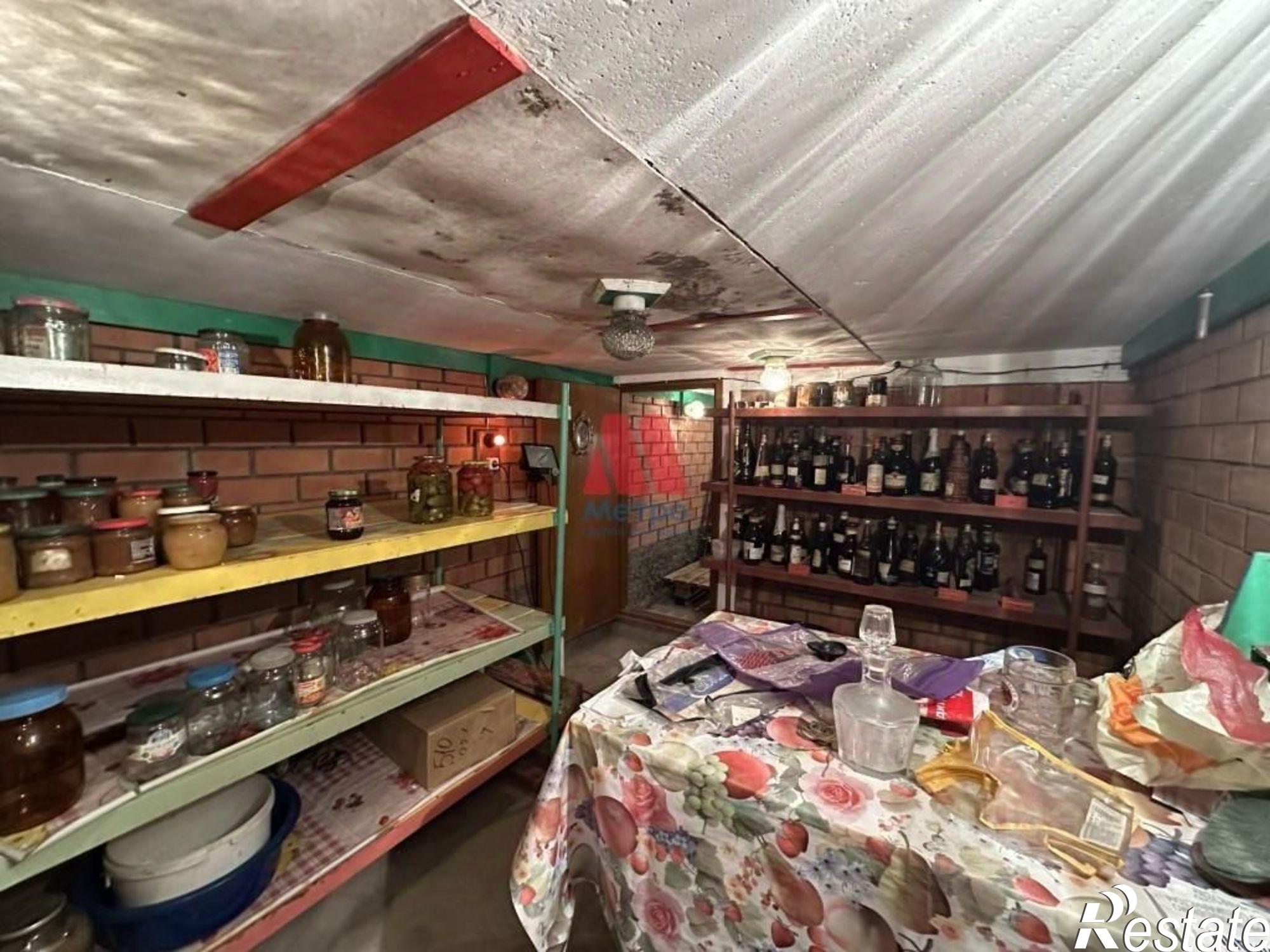 Купить гараж, место в паркинге за 996 896 рублей на Мышкинский проезд