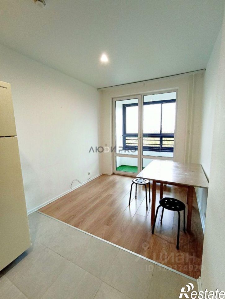 2-комн квартира улица Лескова, 40,  д. 40