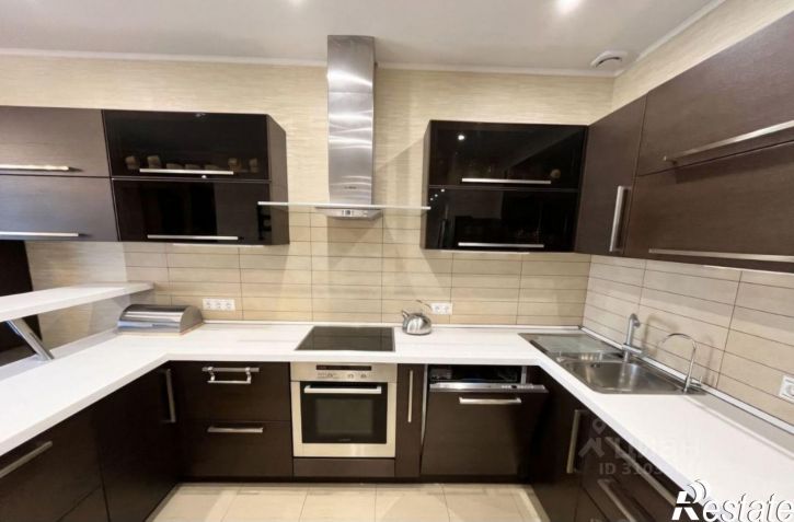 3-комн квартира улица Тургенева, 20/5,  д. 20/5