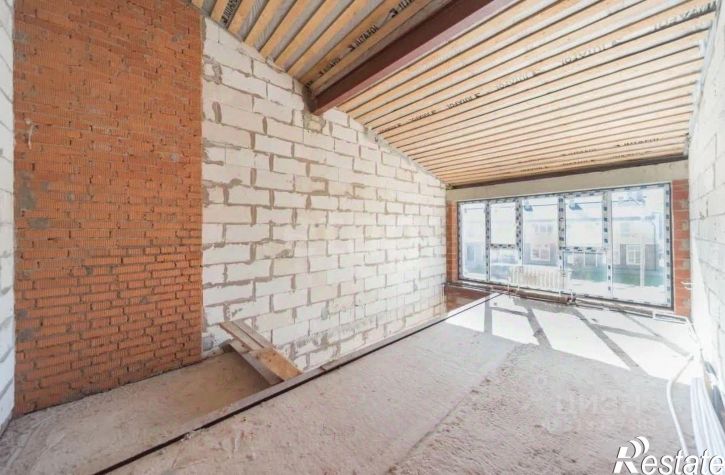 3-комн квартира улица Стопани, 8,  д. 8