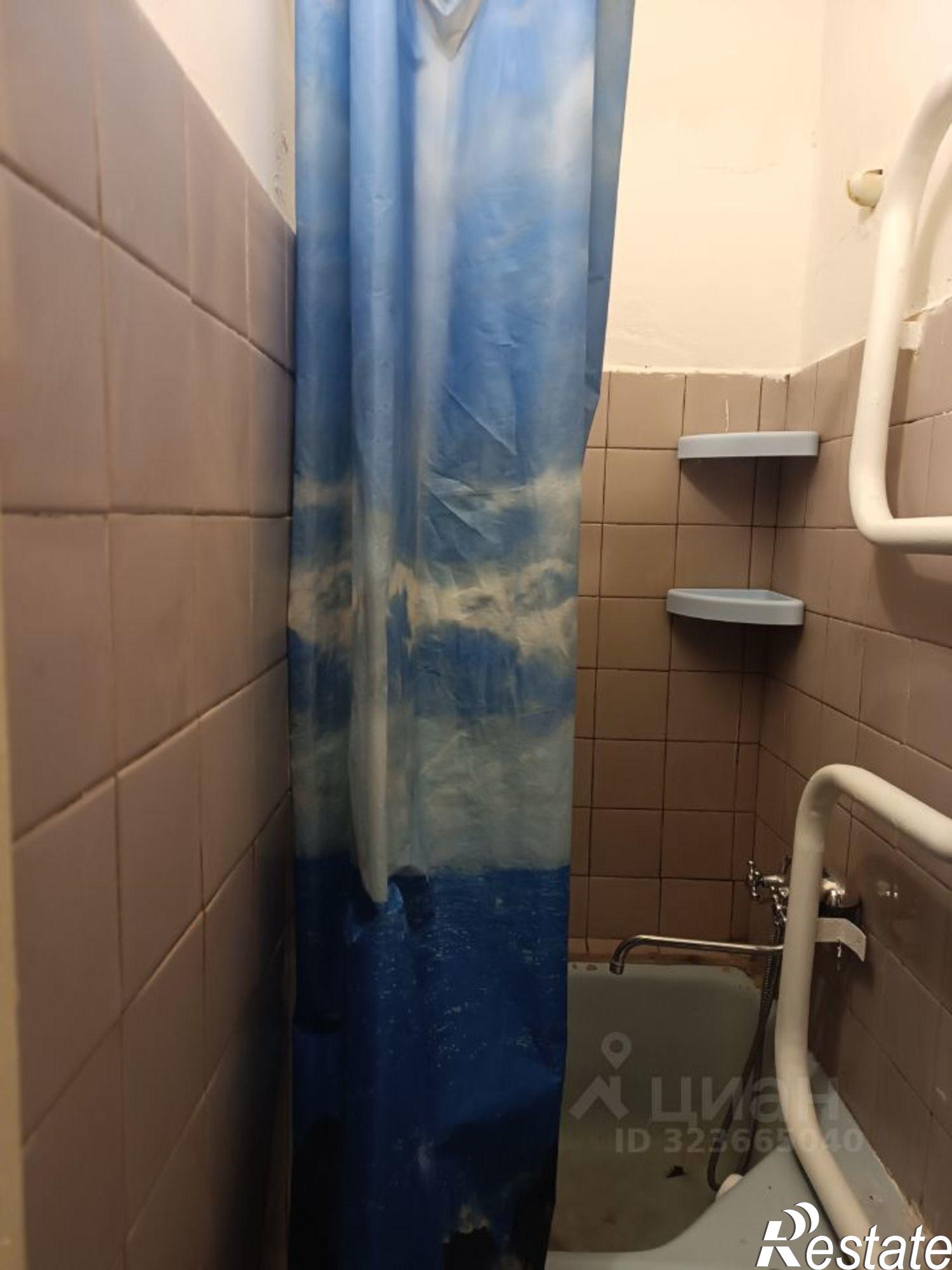 Сдать комнату за 9 000 рублей на улица Труфанова, 38 к2