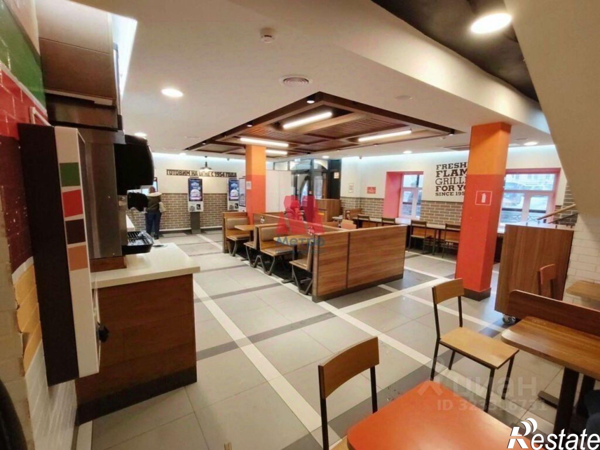 Сдать офис, помещение под офис за 600 000 рублей на ул Комсомольская, 8