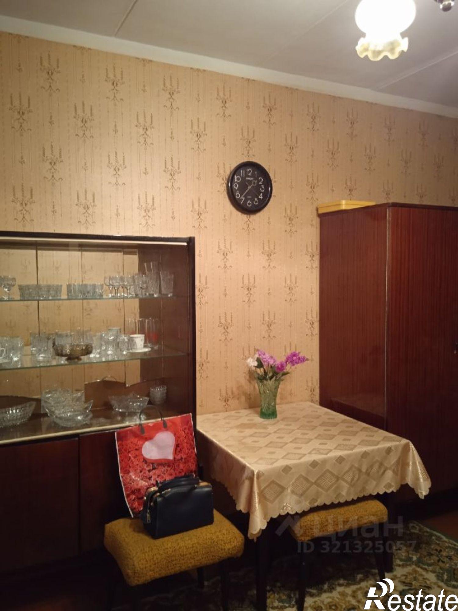 Сдать квартиру за 10 000 рублей на ул Урицкого, 65