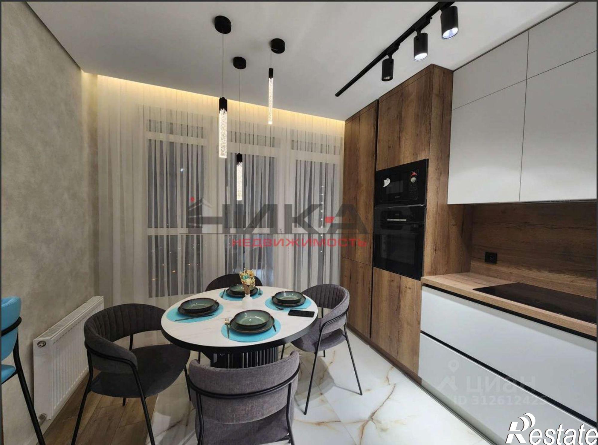 Сдать квартиру за 60 000 рублей на ул Республиканская, 4/1