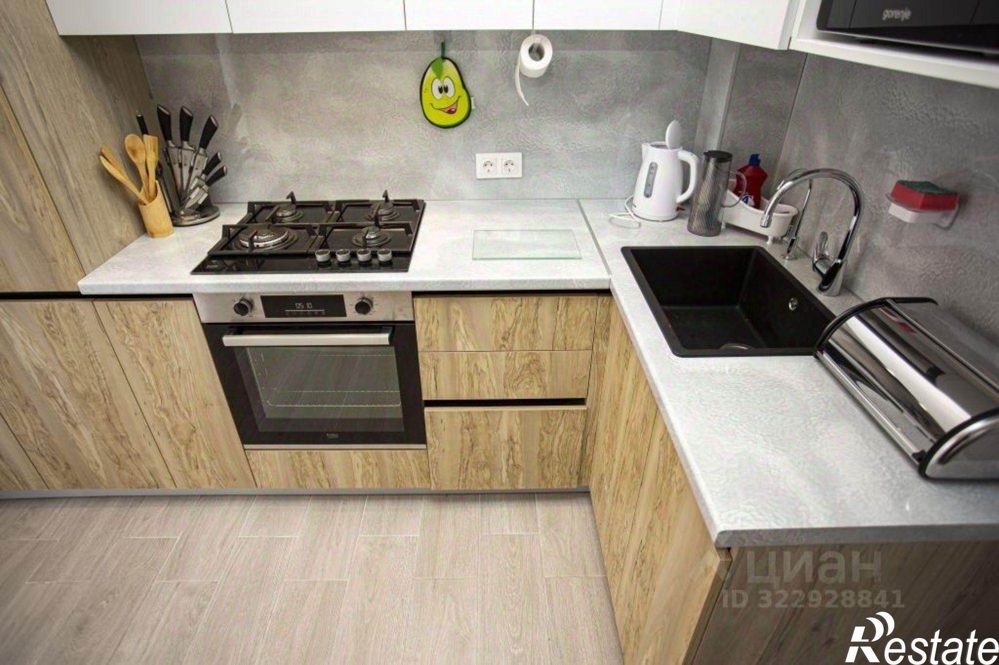 Сдать квартиру за 42 000 рублей на ул Варакина, 5