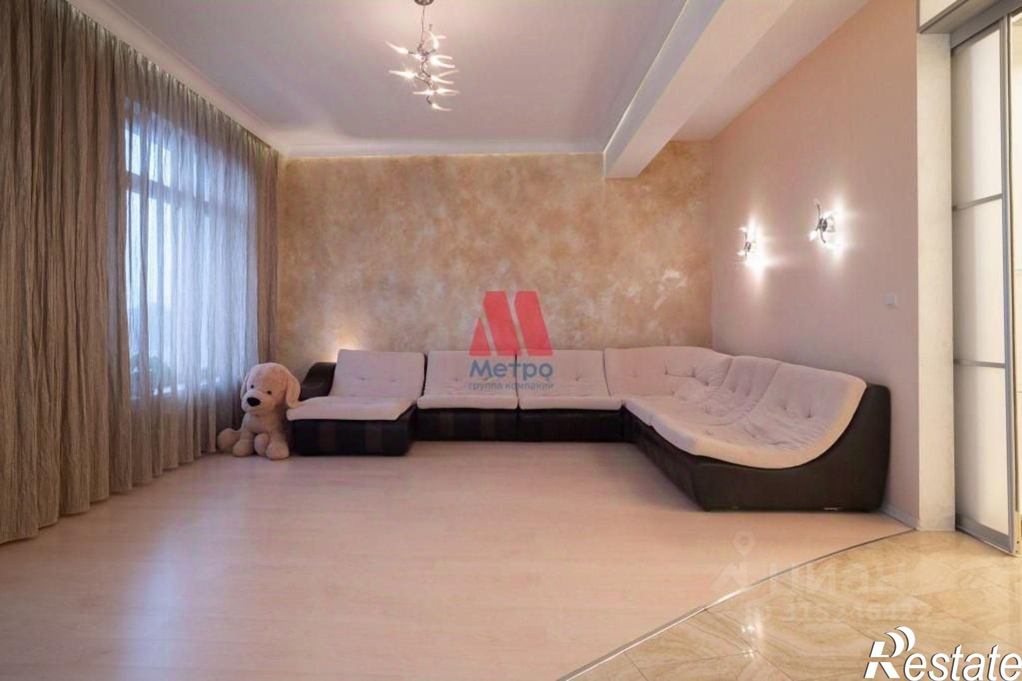 Купить квартиру за 55 500 000 рублей на Которосльная набережная, 54