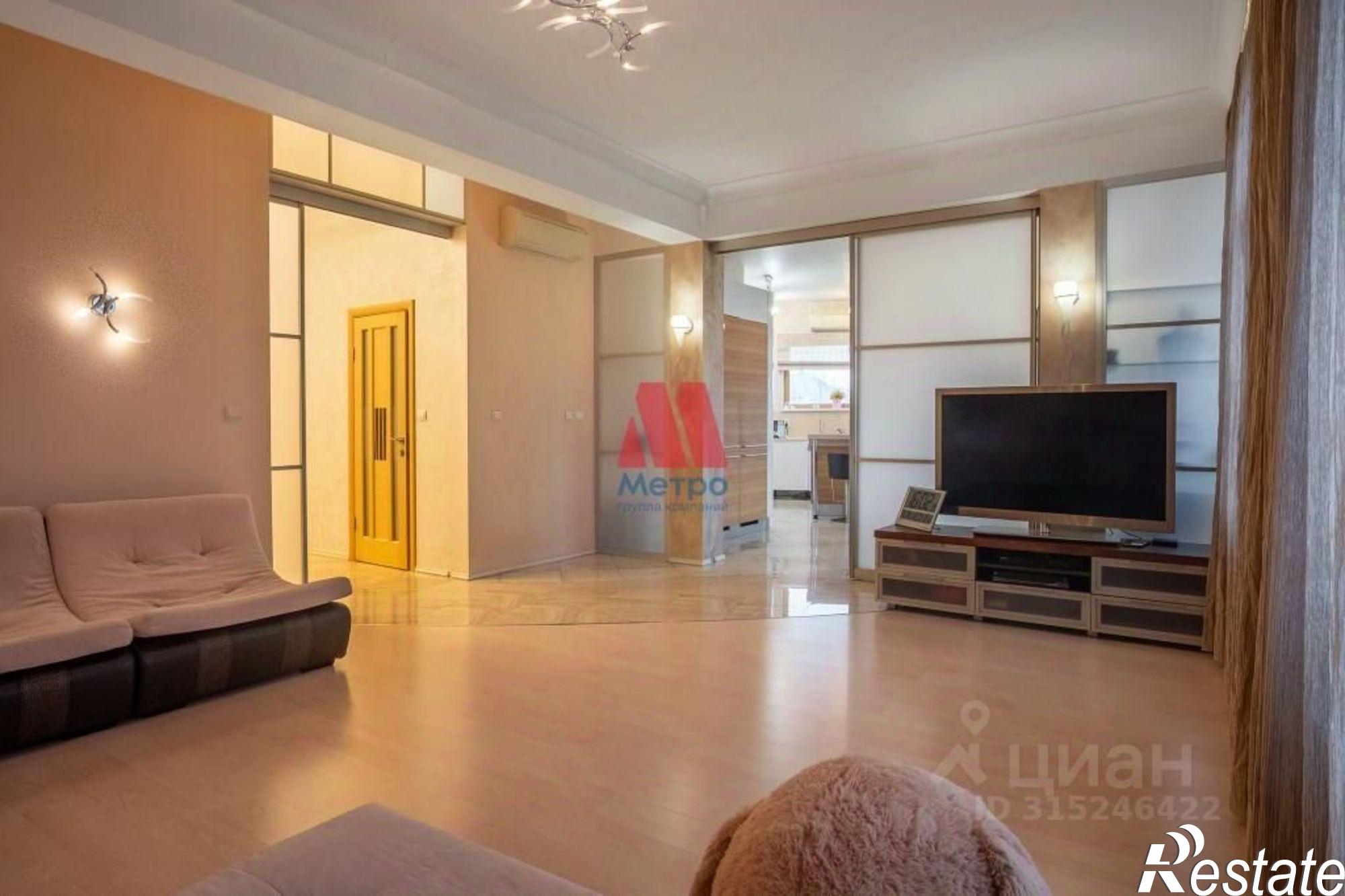 Купить квартиру за 55 500 000 рублей на Которосльная набережная, 54