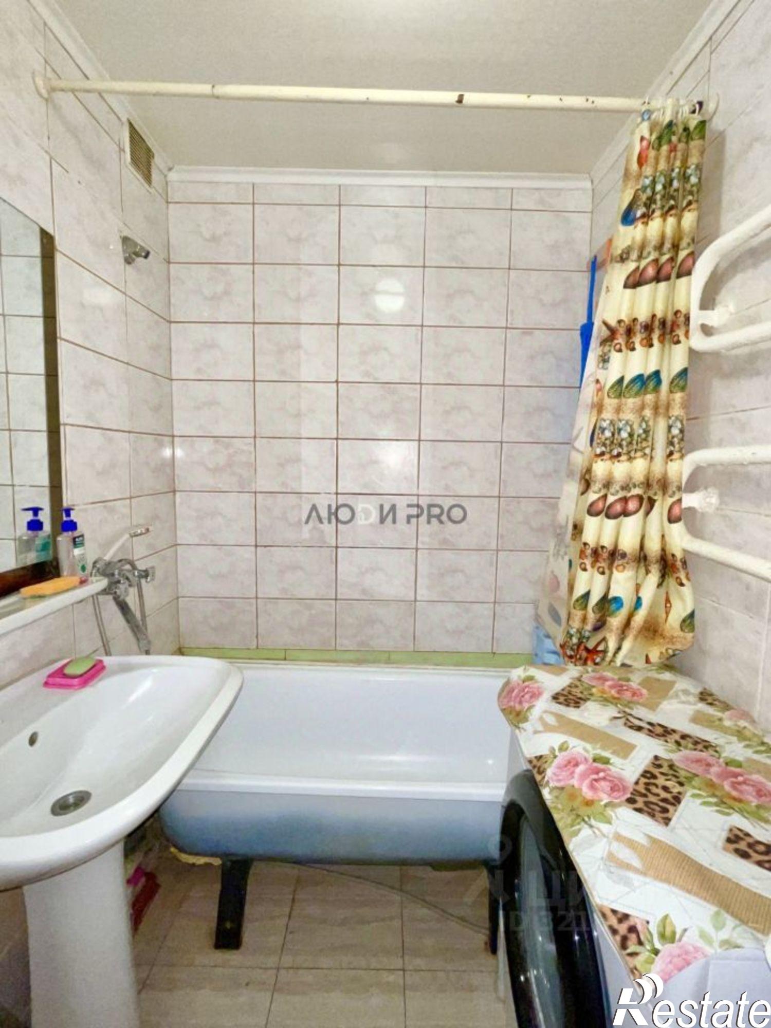 Купить комнату за 1 250 000 рублей на улица Серго Орджоникидзе, 8 к2