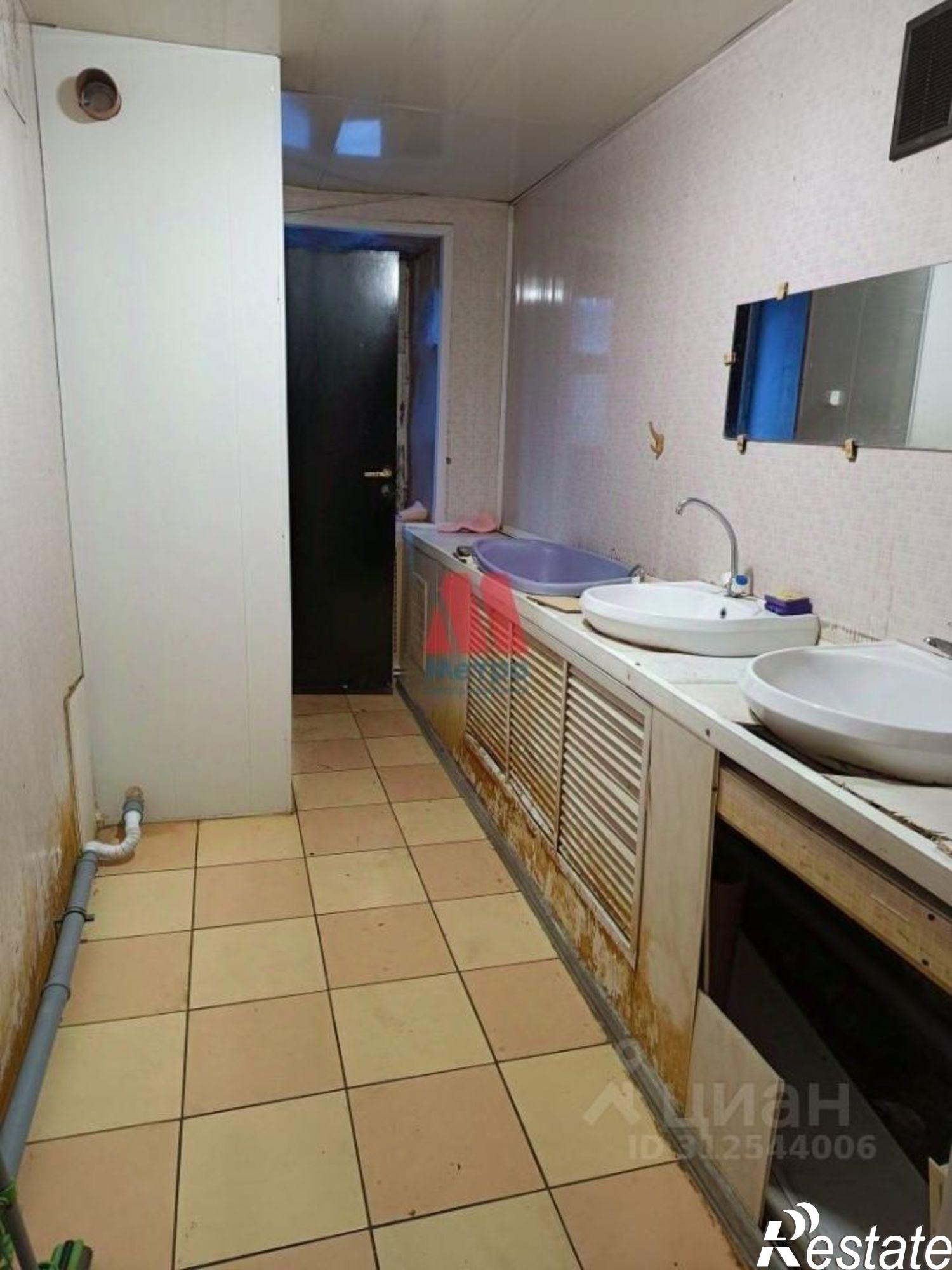 Купить комнату за 600 000 рублей на ул Блюхера, 62