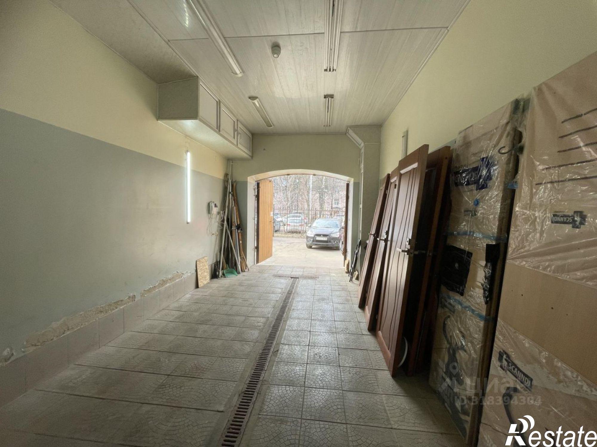 Купить квартиру за 38 700 000 рублей на улица Наумова, 64