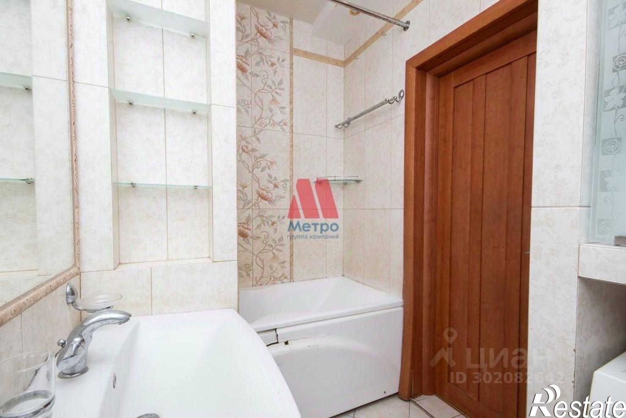 Купить квартиру за 12 000 000 рублей на ул Свободы, 81/33