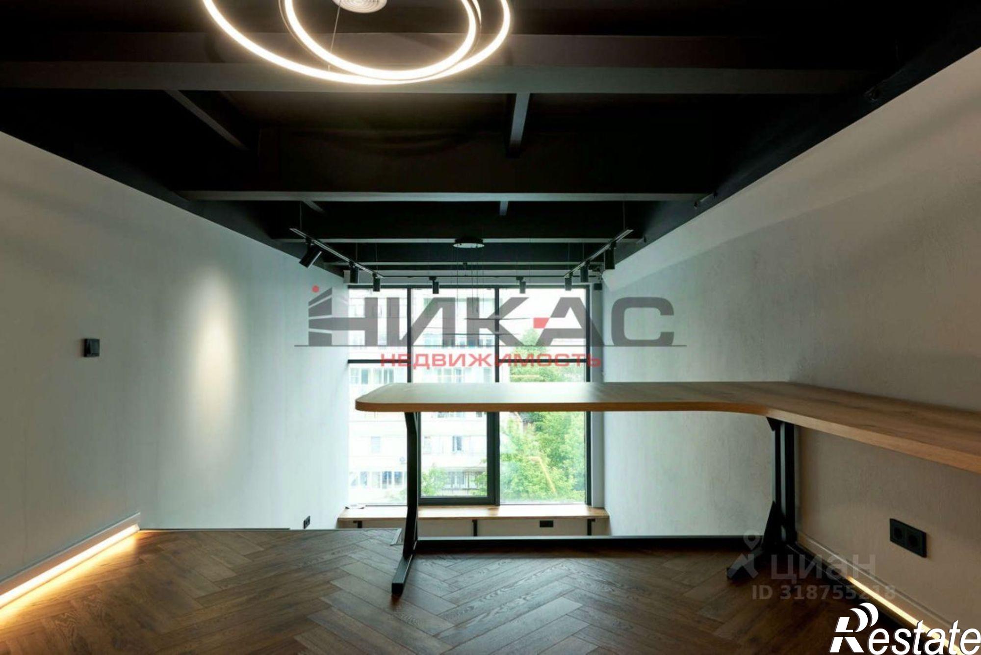 Купить офис, помещение под офис за 8 000 030 рублей на ул Республиканская, 61а