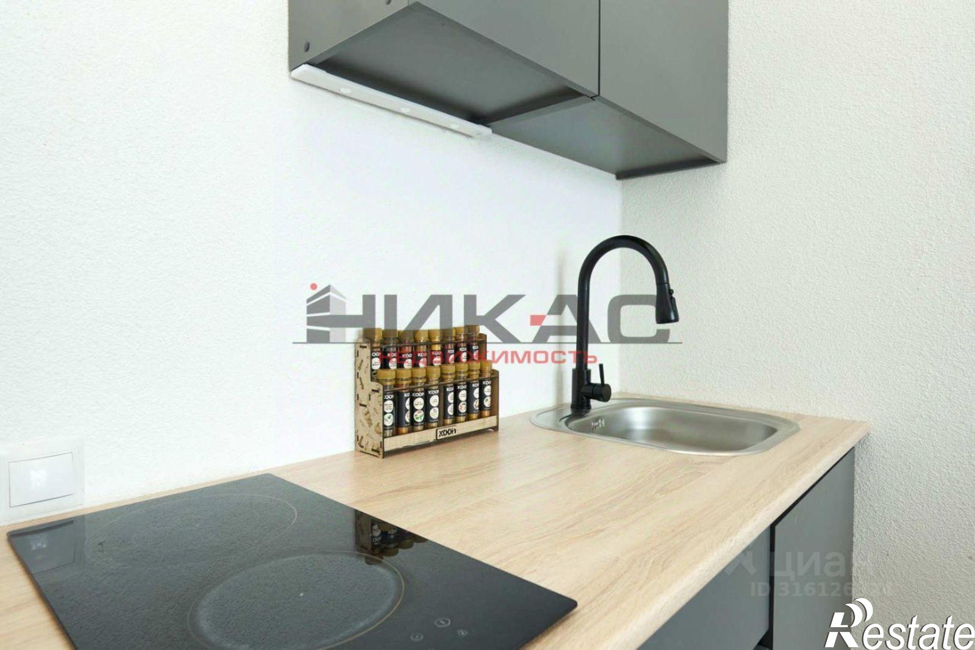 Купить квартиру за 2 400 000 рублей на Шандорная улица, 14