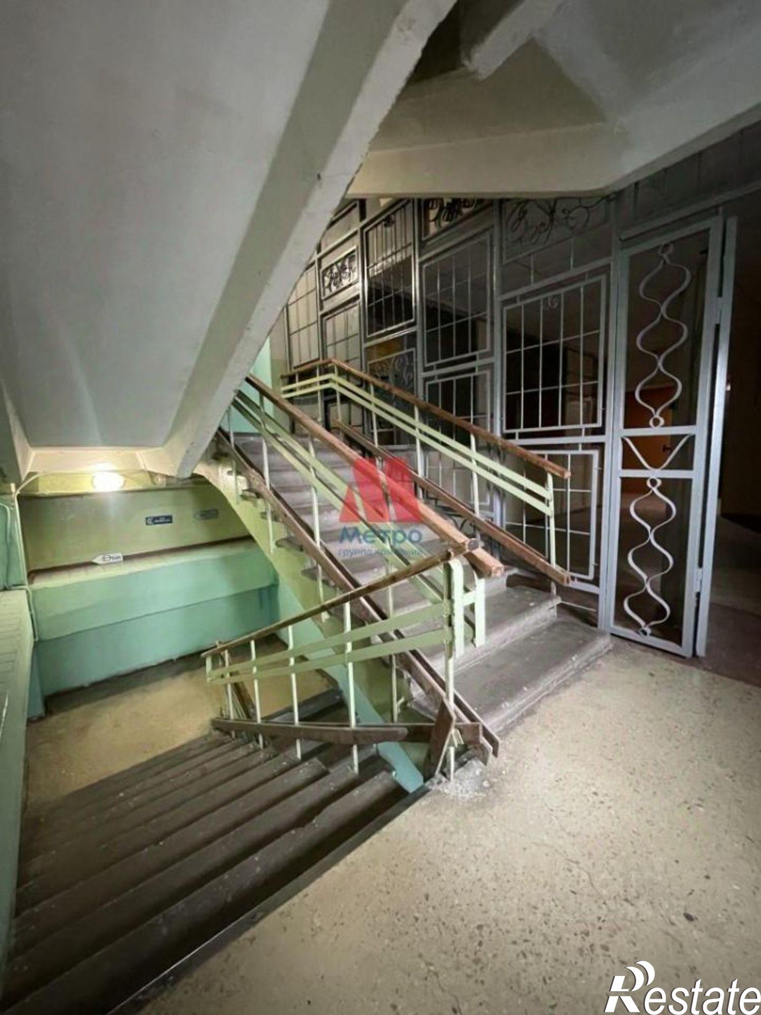 Сдать офис, помещение под офис за 83 333 рублей на проспект Машиностроителей, 83