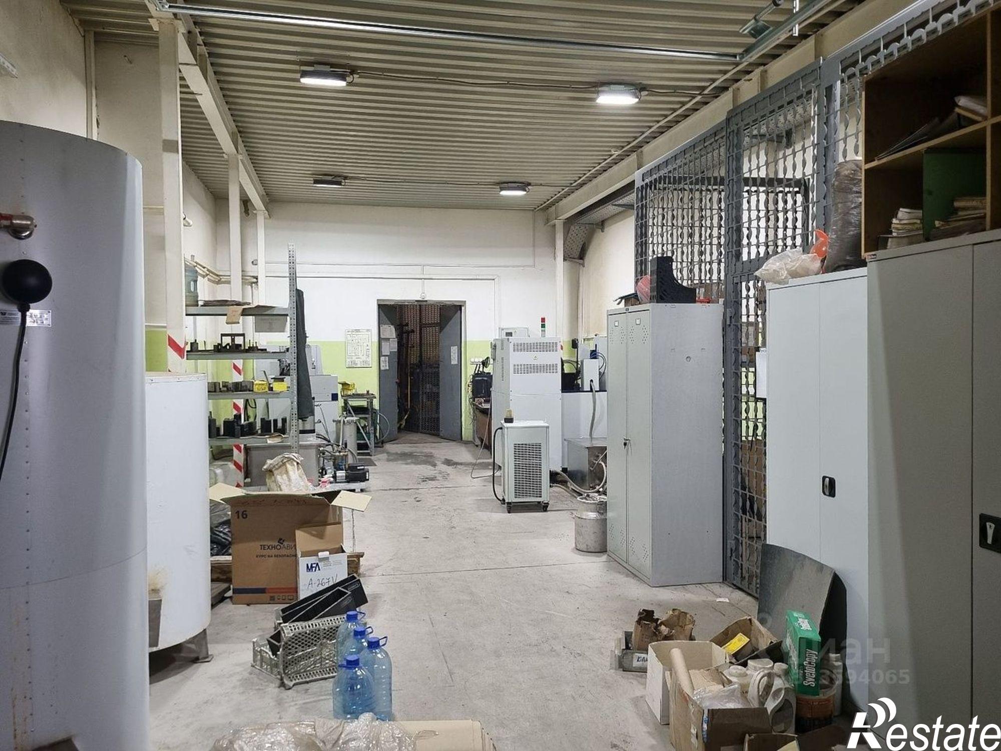 Купить производственную площадь за 4 629 700 рублей на проспект Машиностроителей, 83