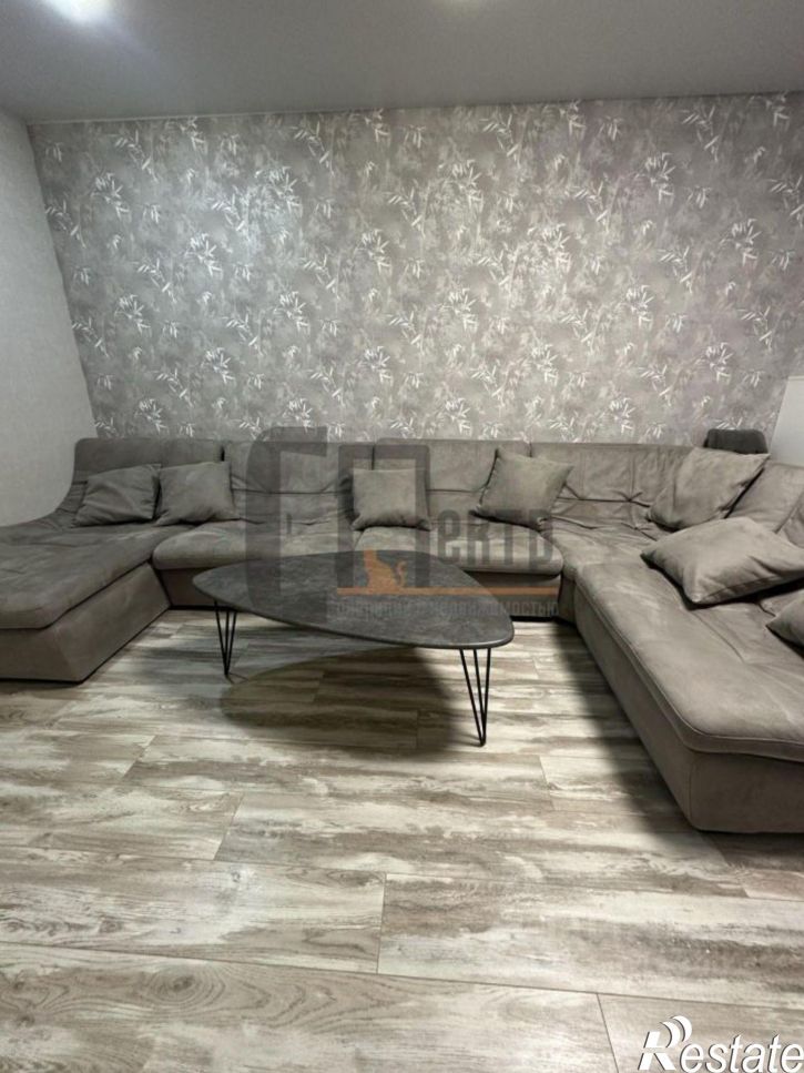 2-комн квартира Флотская улица, 14,  д. 14