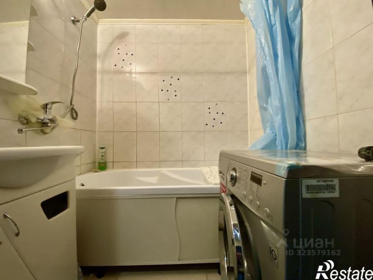 2-комн квартира улица Серго Орджоникидзе, 31,  д. 31