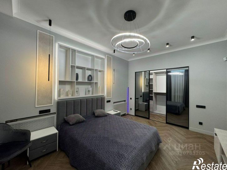 2-комн квартира Флотская улица, 1А,  д. 1А