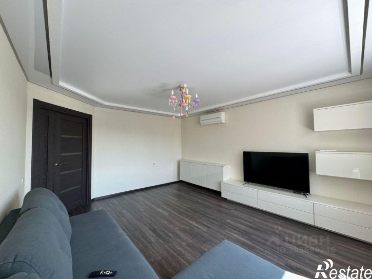 3-комн квартира пр-кт Дзержинского, 27 2,  д. 27 2,  к. 2