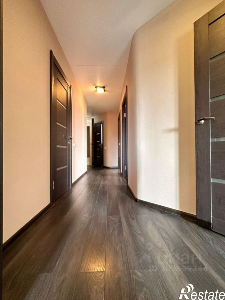 3-комн квартира пр-кт Дзержинского, 27 2,  д. 27 2,  к. 2