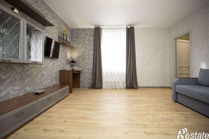 2-комн квартира ул Варакина, 5,  д. 5