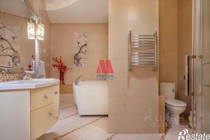 3-комн квартира Которосльная набережная, 54,  д. 54