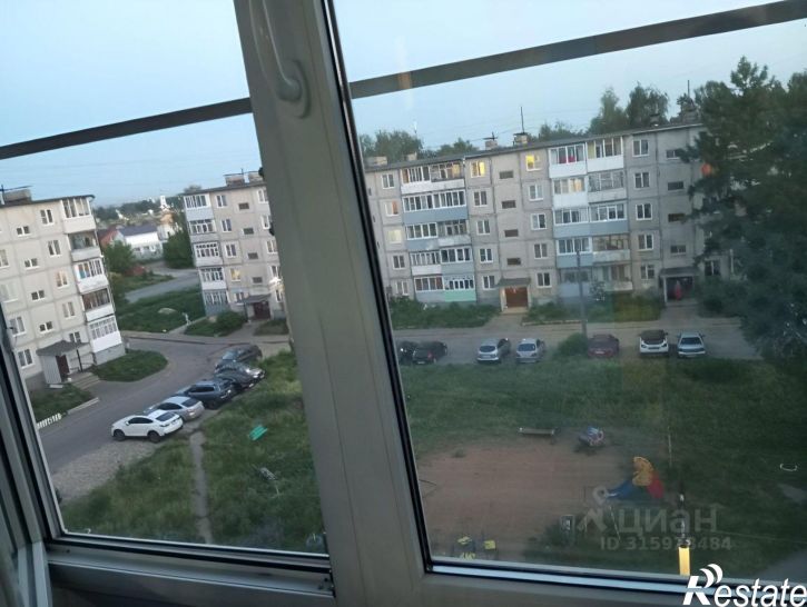 3-комн квартира улица Панфилова, 21 к2,  д. 21 к2