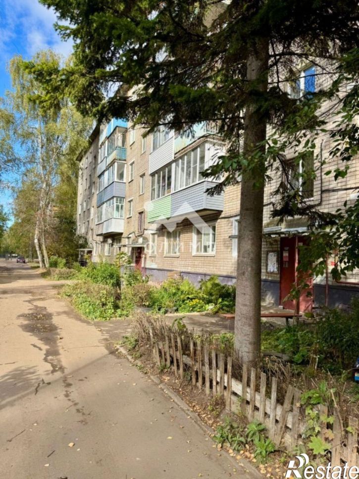 4-комн квартира улица Блюхера, 66 к2,  д. 66 к2