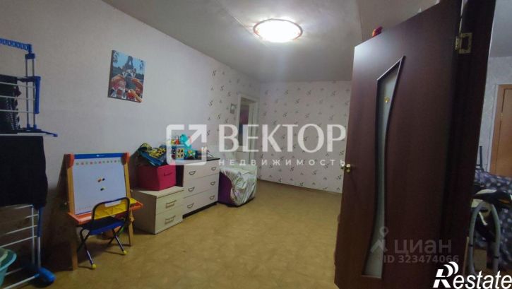 3-комн квартира улица Добрынина, 23Б,  д. 23Б