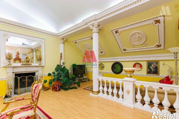 3-комн квартира ул Собинова, 9,  д. 9