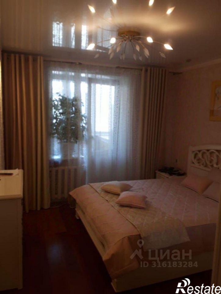 3-комн квартира ул Панина, 12,  д. 12