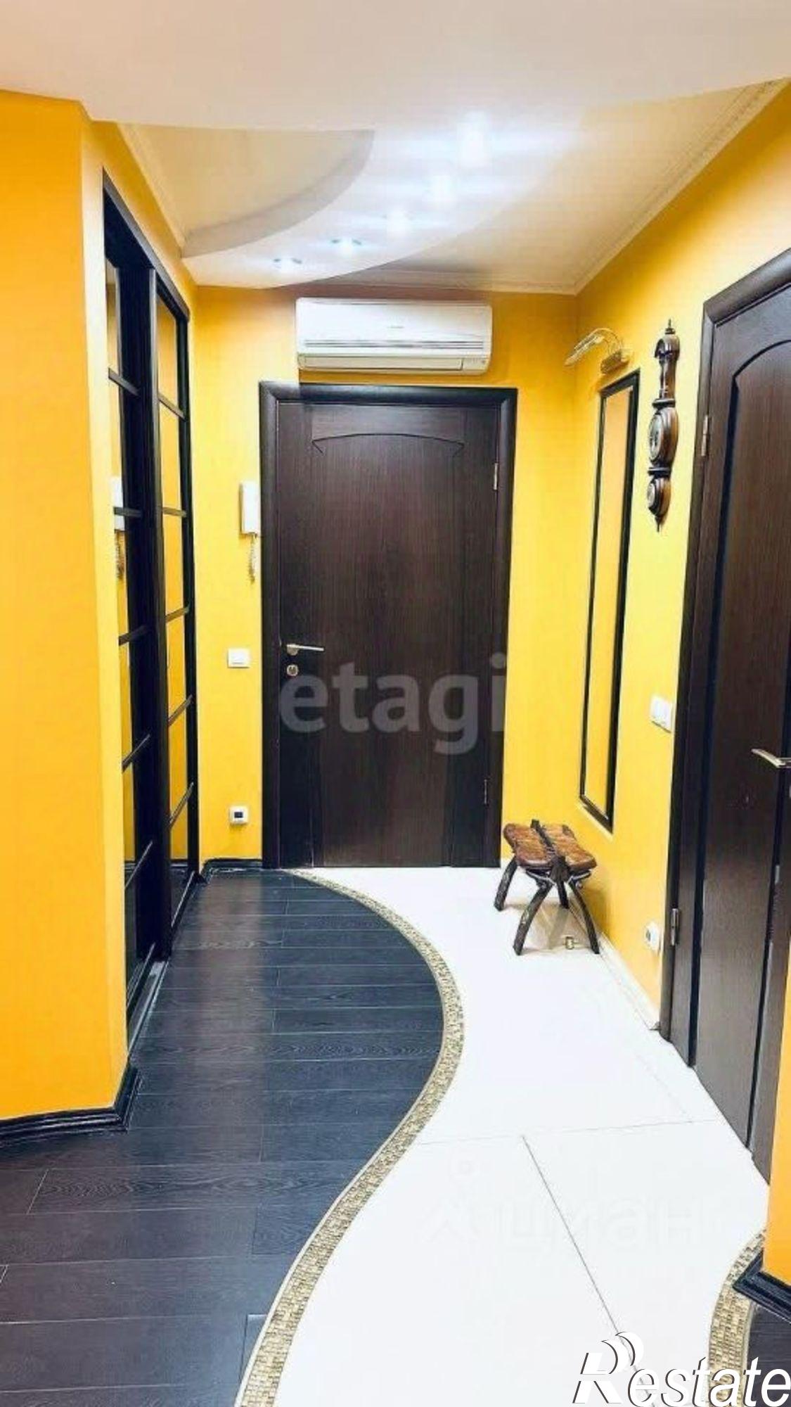 Сдать квартиру за 43 000 рублей на Московский проспект, 123 к3