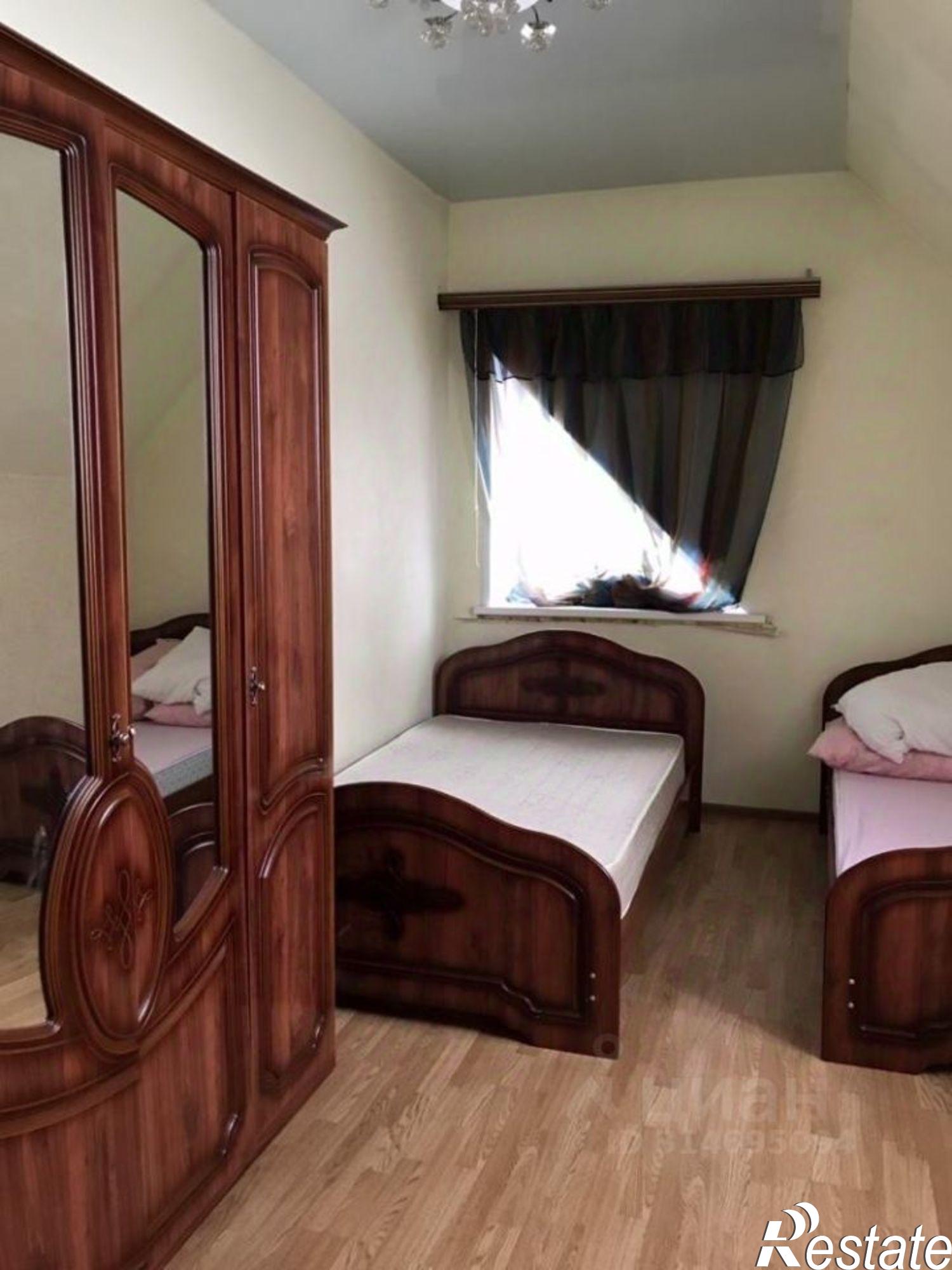 Сдать дачу, дом, коттедж за 65 000 рублей на Мельничная улица, 36