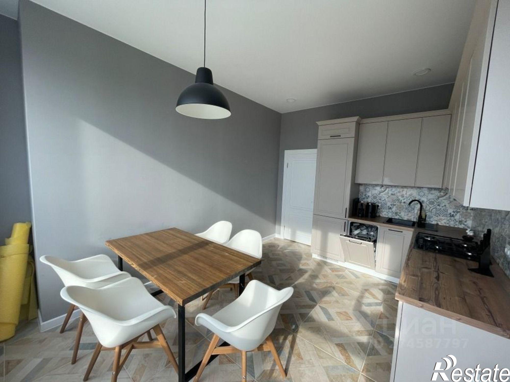 Сдать квартиру за 60 000 рублей на улица Володарского, 52/55