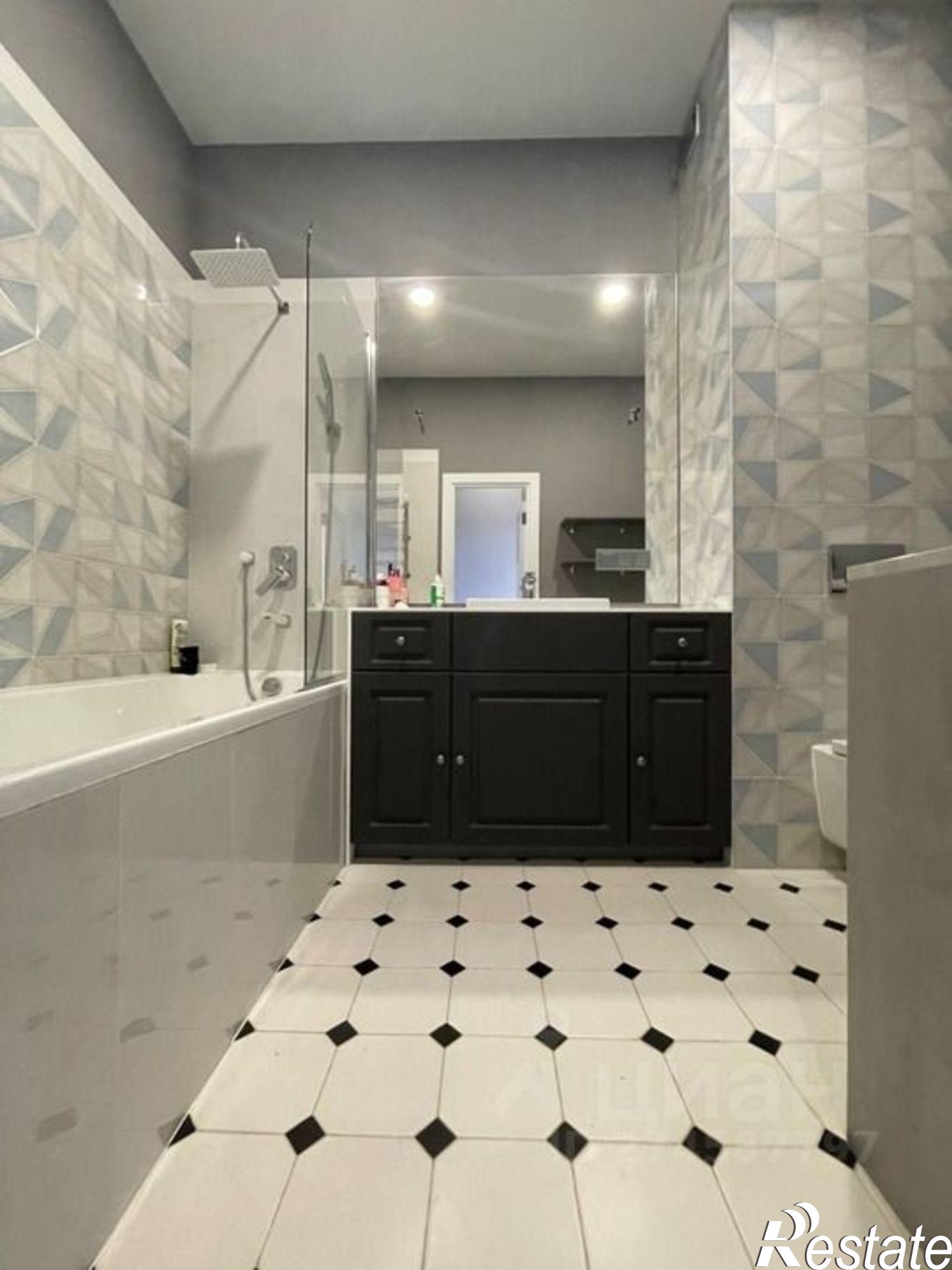 Сдать квартиру за 60 000 рублей на улица Володарского, 52/55