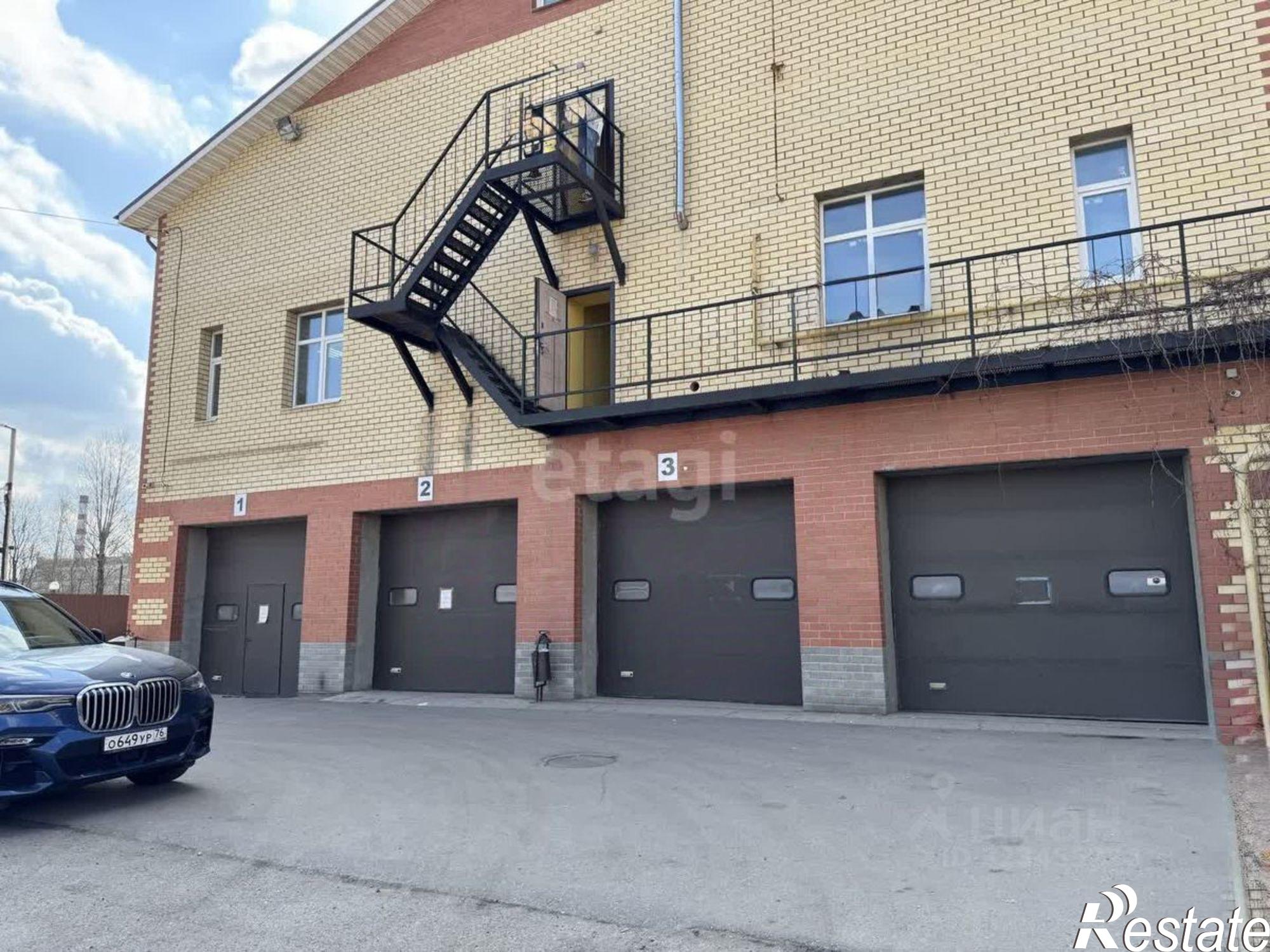 Сдать складское помещение за 90 000 рублей на проспект Октября, 88В