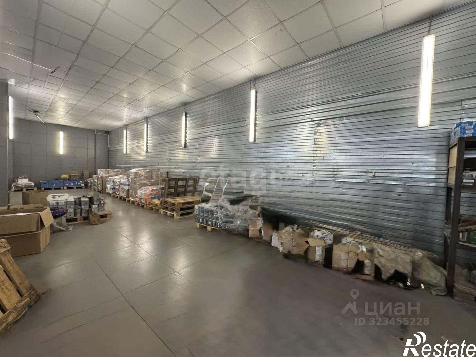 Сдать складское помещение за 90 000 рублей на проспект Октября, 88В