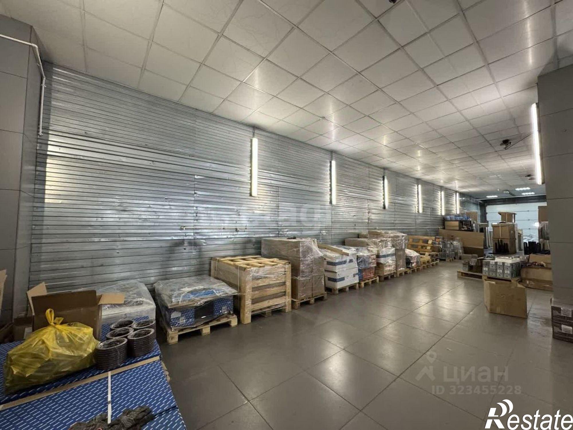 Сдать складское помещение за 90 000 рублей на проспект Октября, 88В