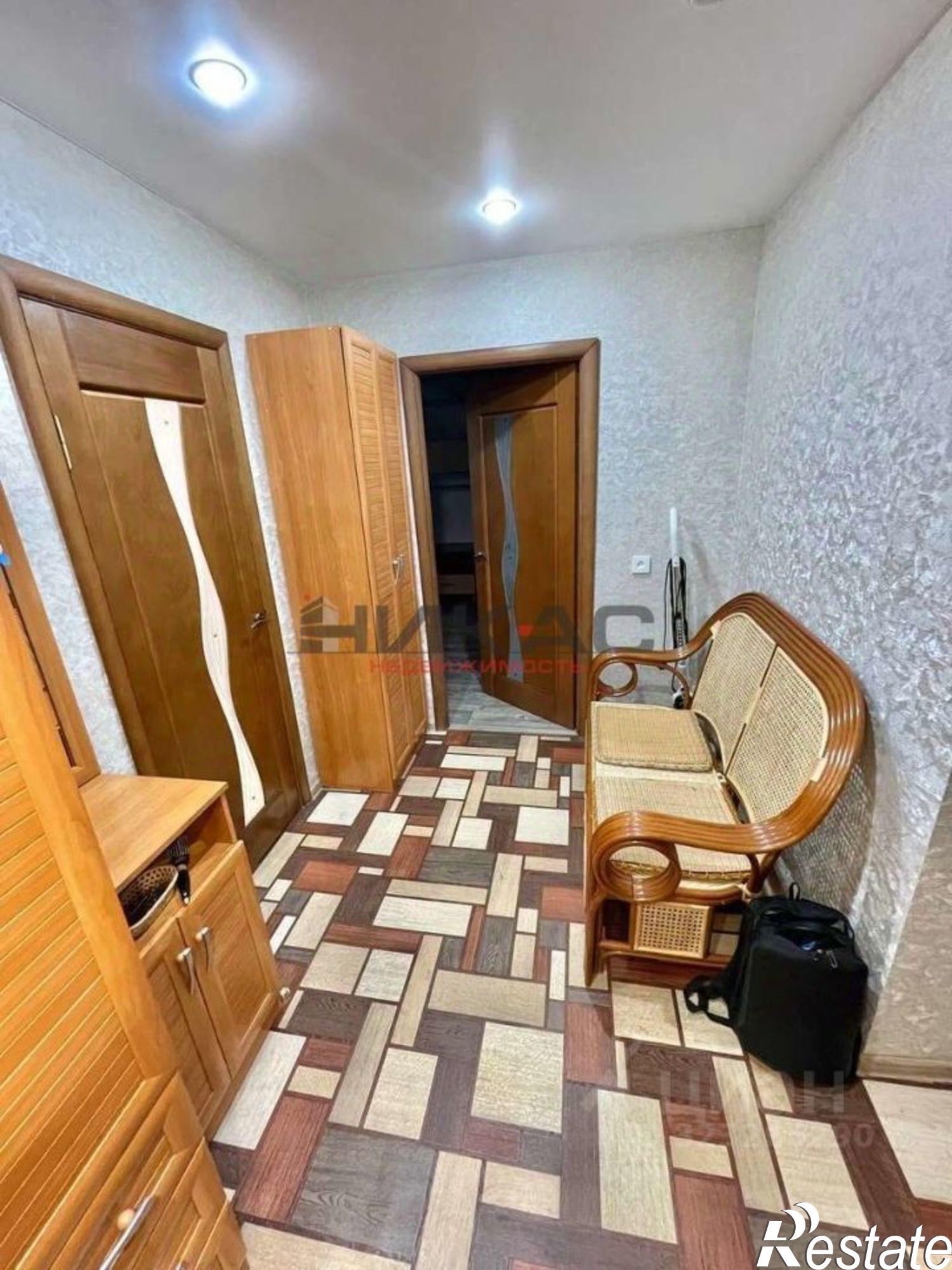 Сдать комнату за 15 000 рублей на проспект Авиаторов, 90