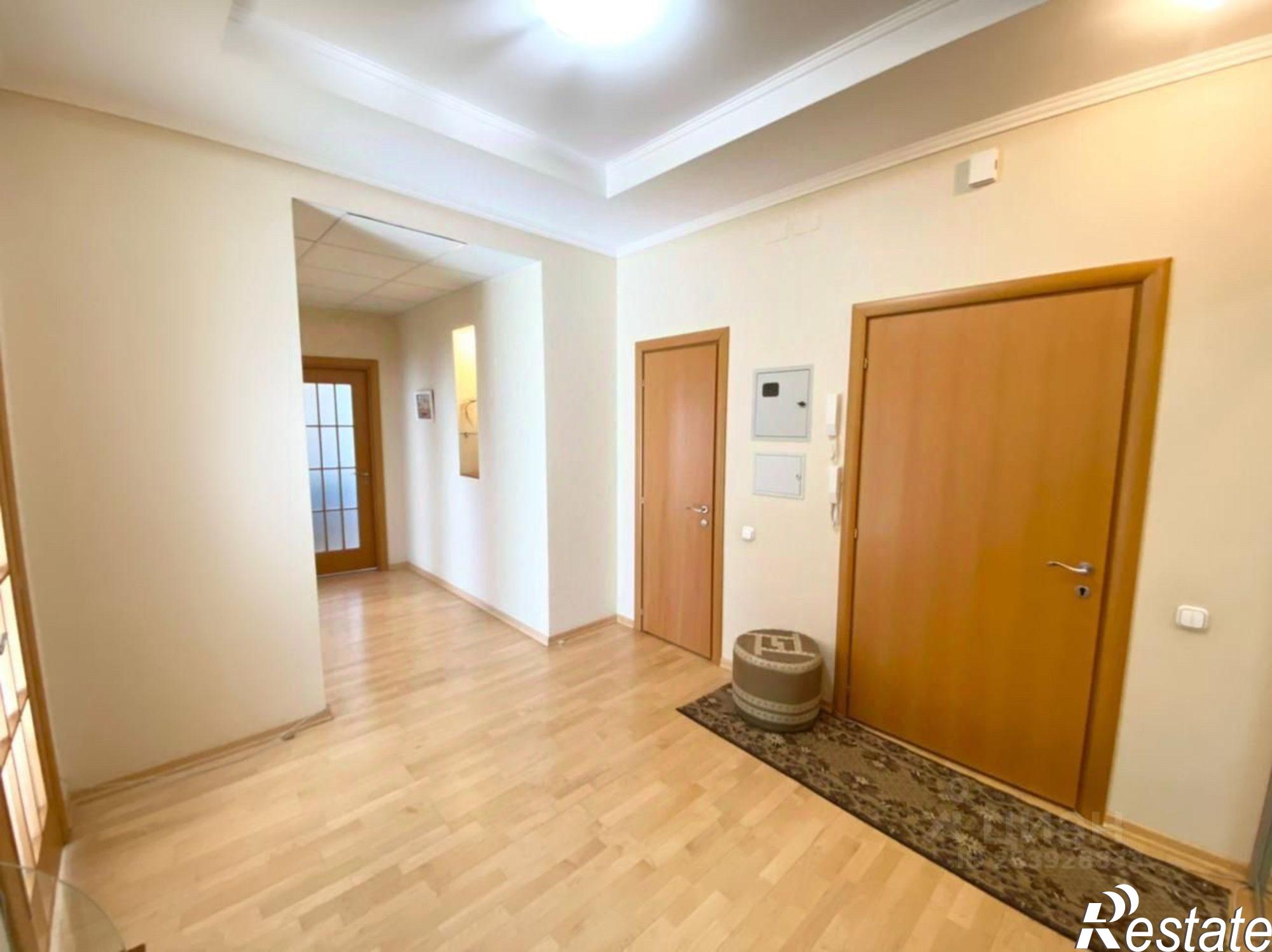 Сдать квартиру за 50 000 рублей на Первомайская улица, 9