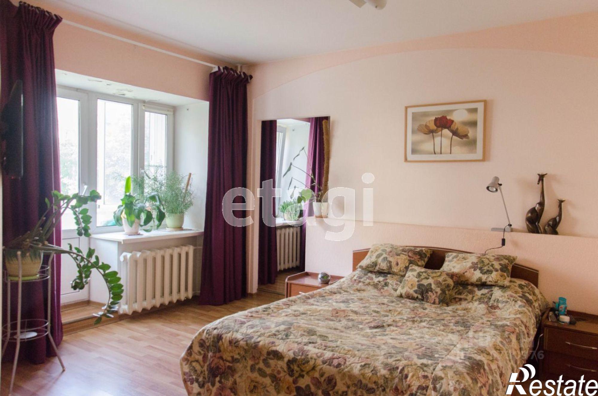 Купить квартиру за 17 700 000 рублей на улица Наумова, 66