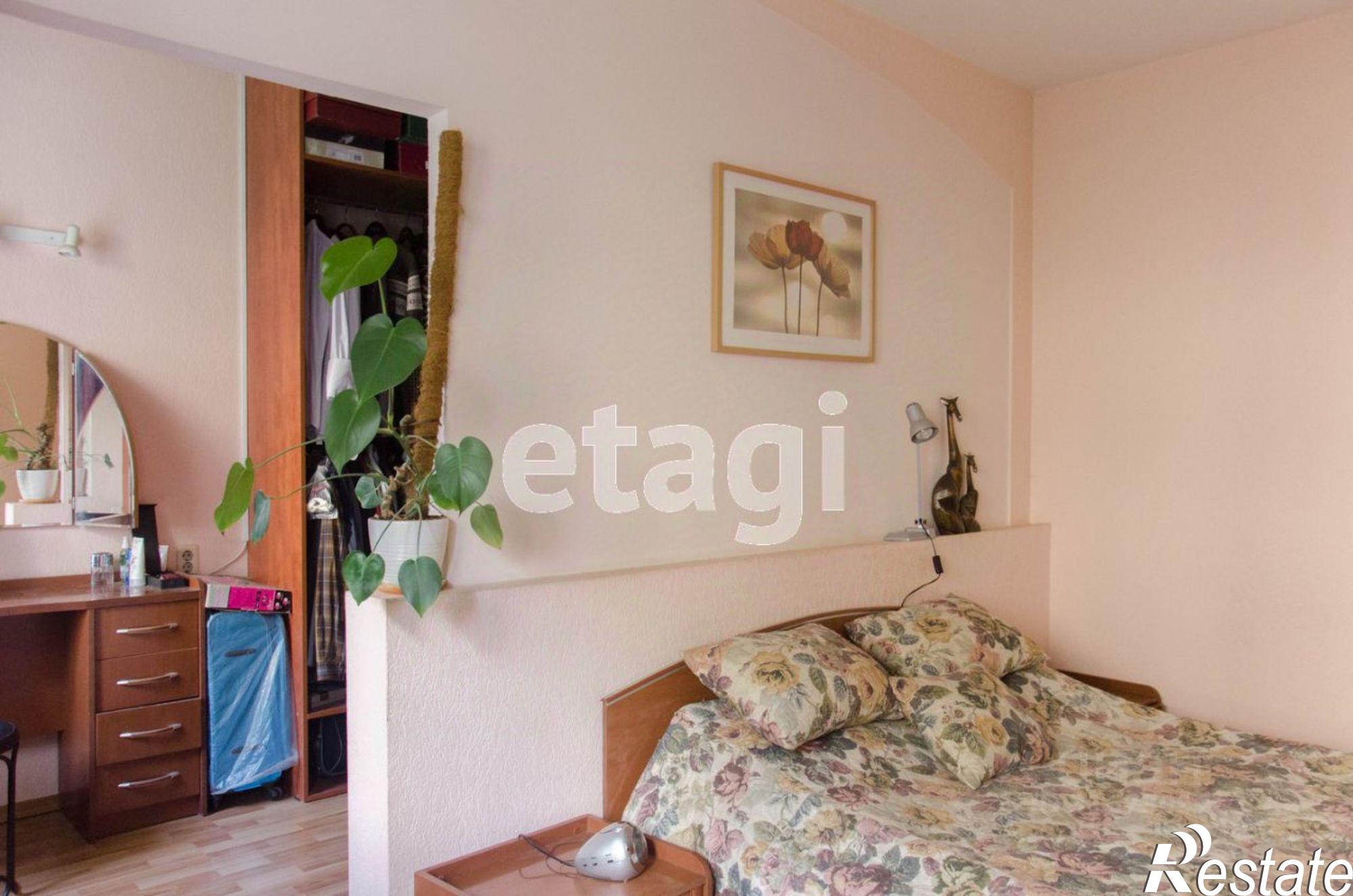 Купить квартиру за 17 700 000 рублей на улица Наумова, 66