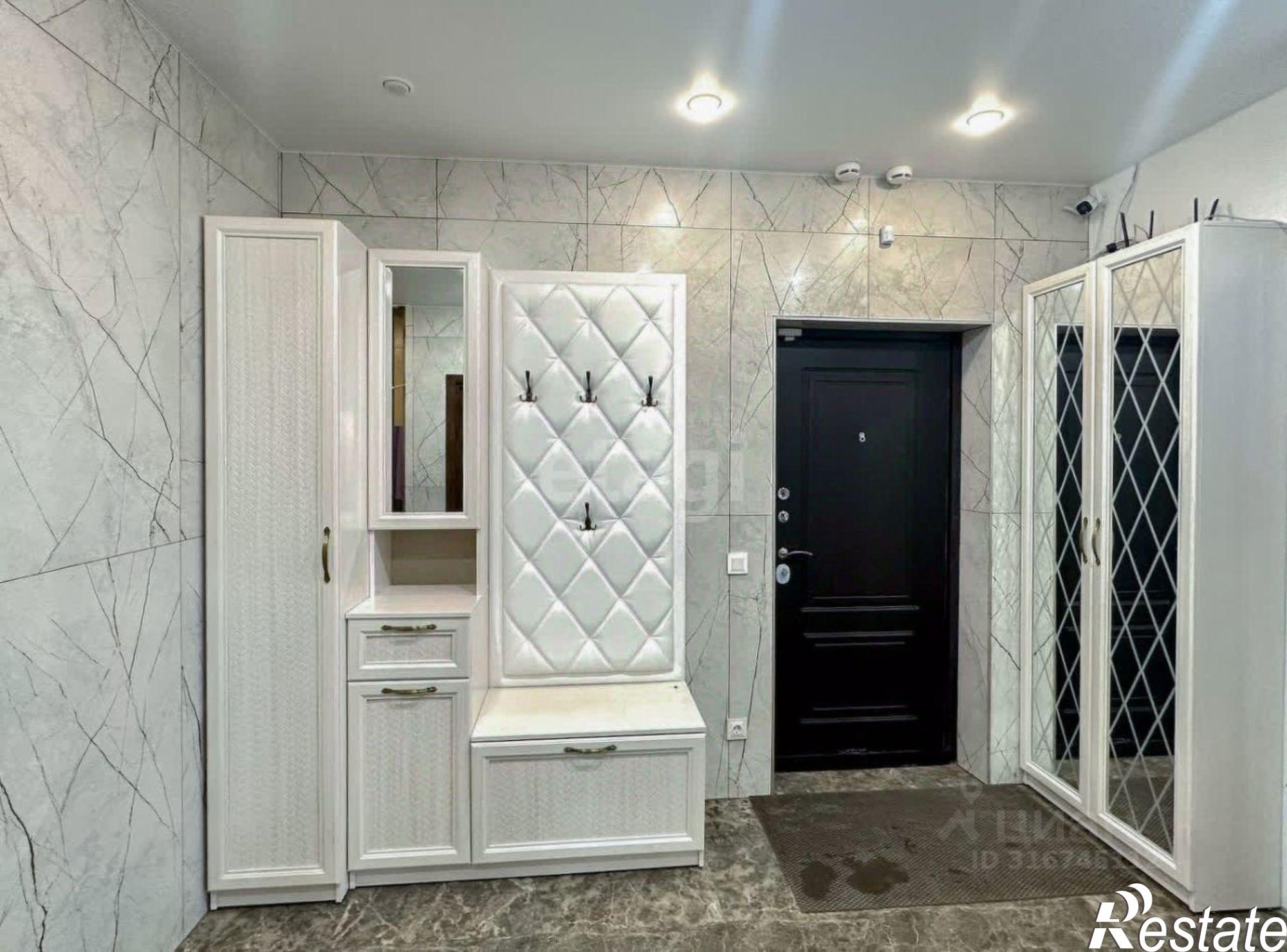 Купить квартиру за 19 000 000 рублей на Московский проспект, 78