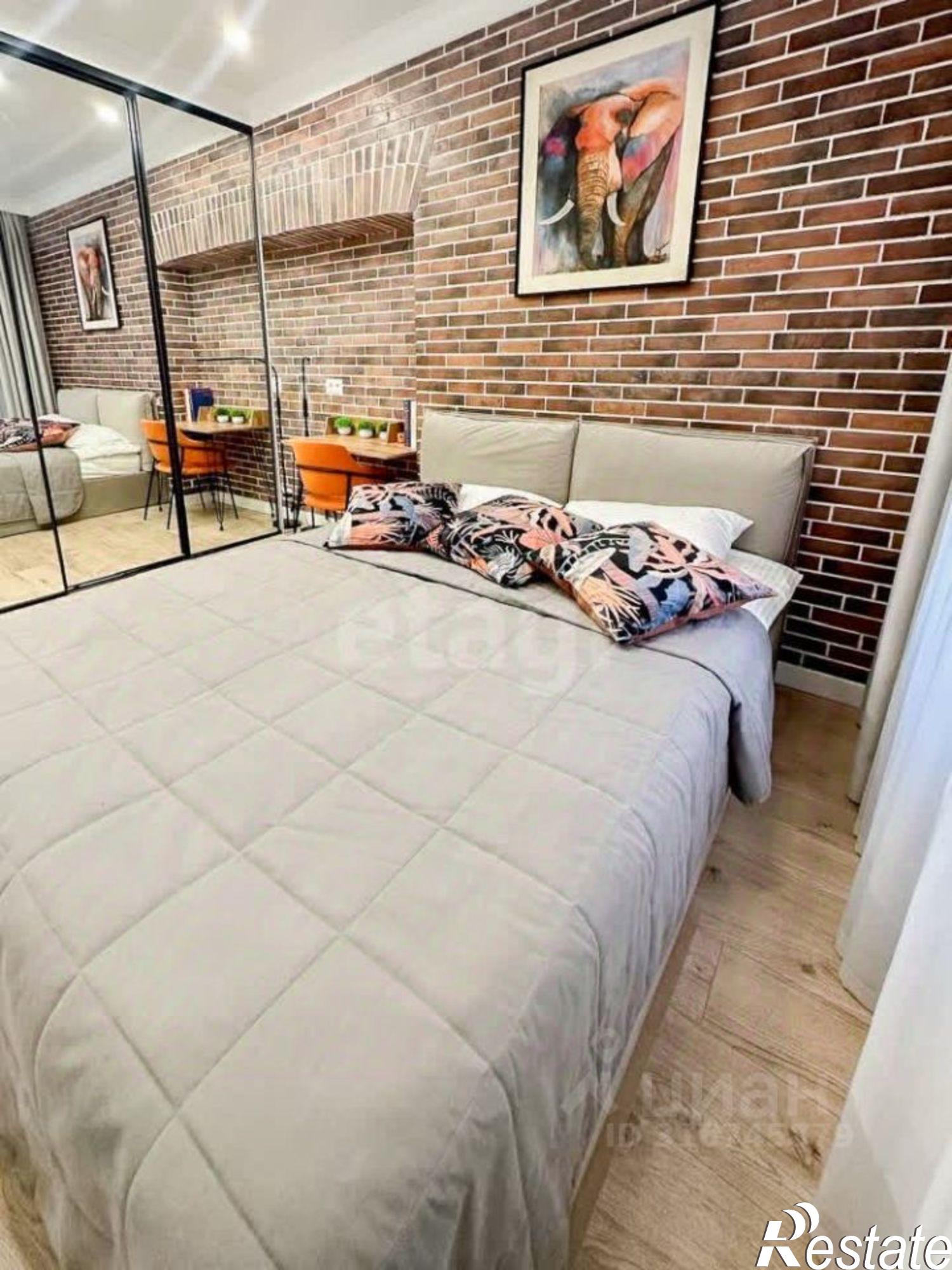 Купить квартиру за 13 700 000 рублей на улица Ушинского, 22