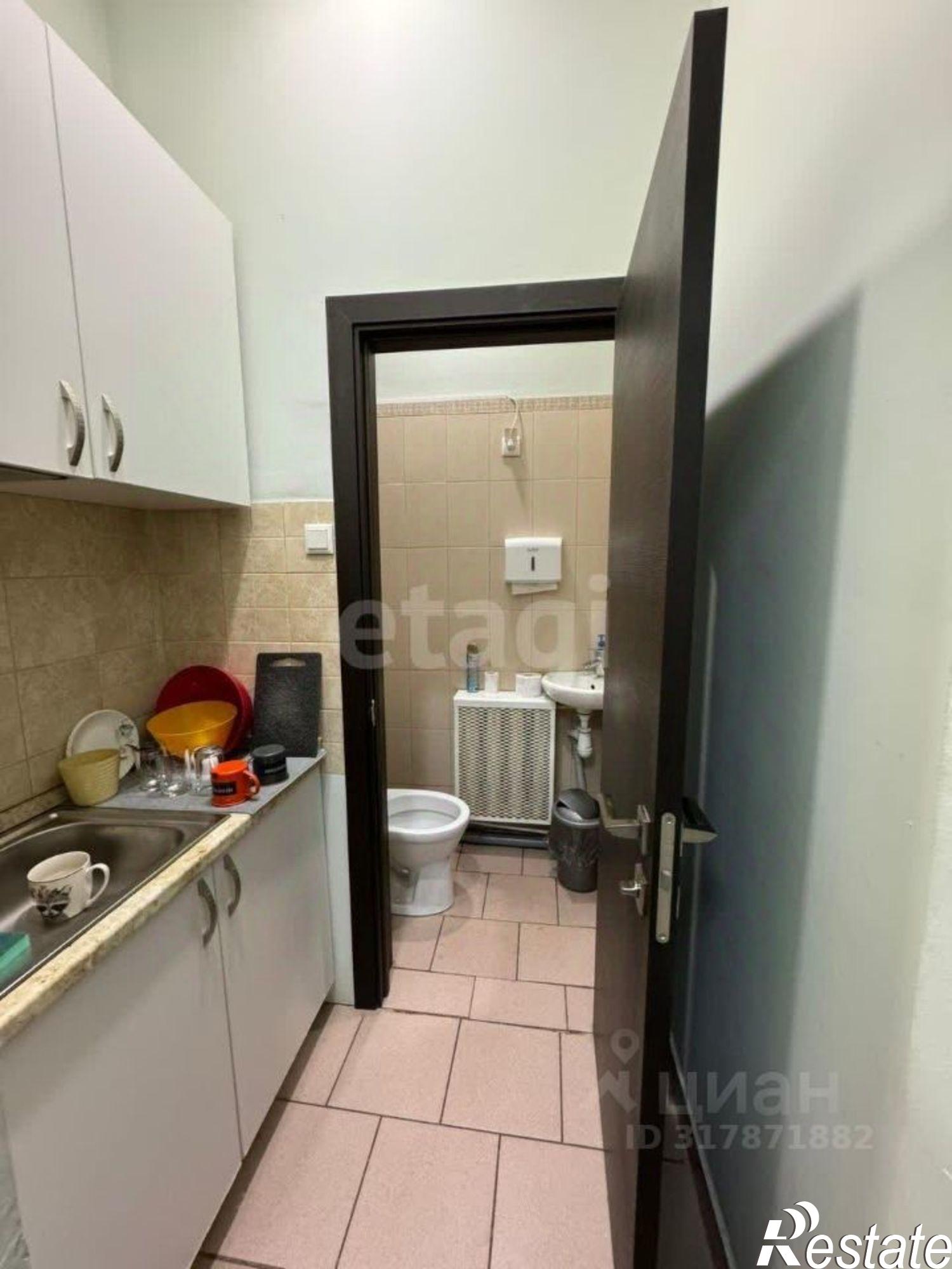 Купить офис, помещение под офис за 6 093 150 рублей на улица Наумова, 72/33