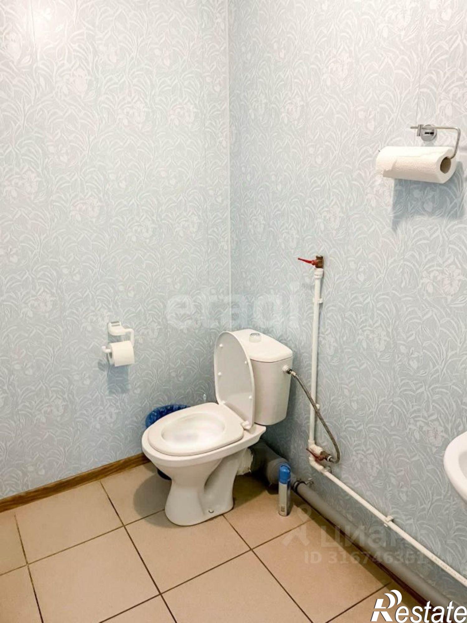 Купить офис, помещение под офис за 15 985 800 рублей на Республиканская улица, 95